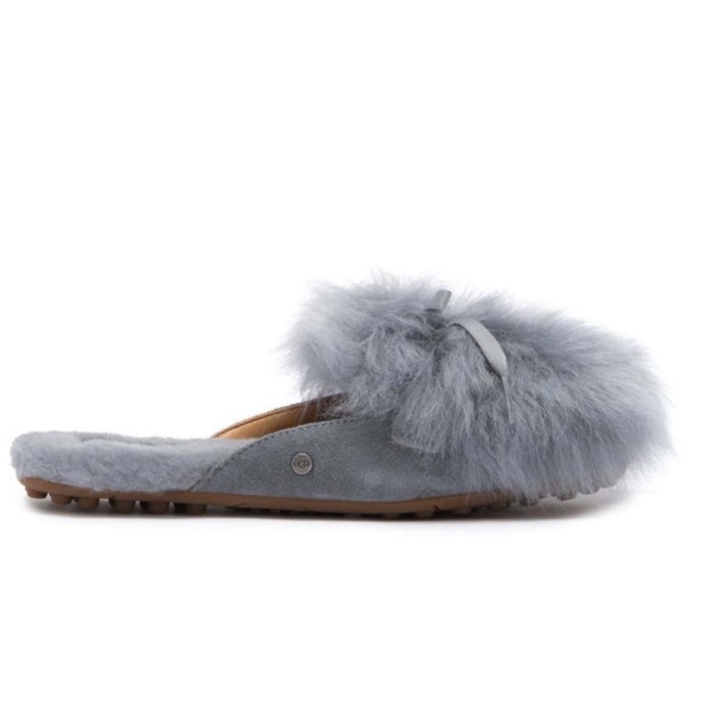 NWB authentic UGG shaine fluff slip on slipper - Picture 2 of 10